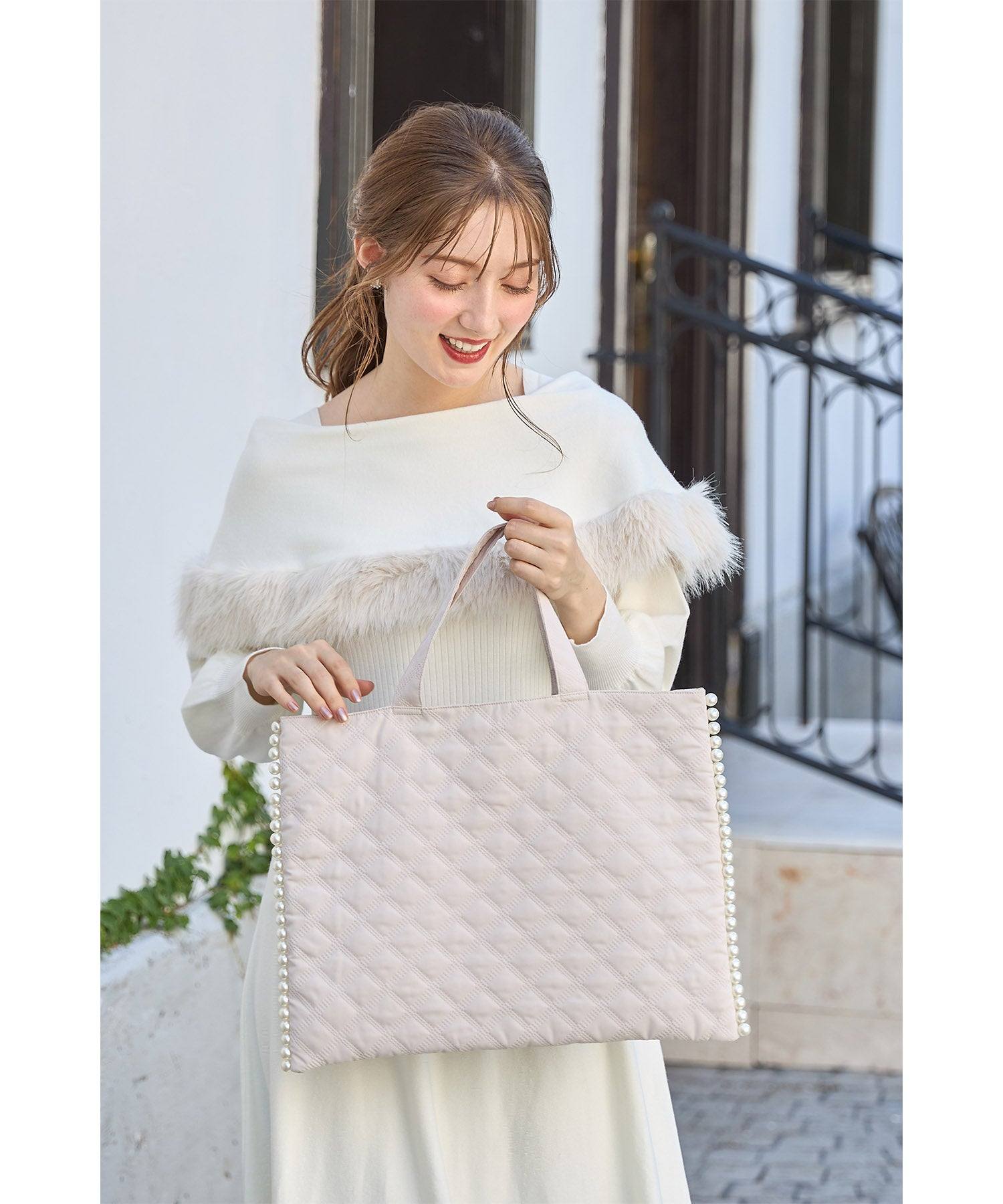 Tocco Closet Luxe Side Pearl Quilted Sub Bag