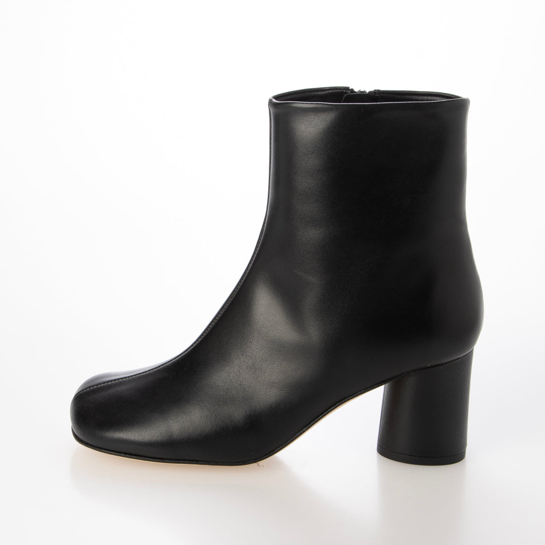 ペリーコ サニー PELLICO SUNNY ブロックヒールラウンドショートブーツ （BLACK） BLACK