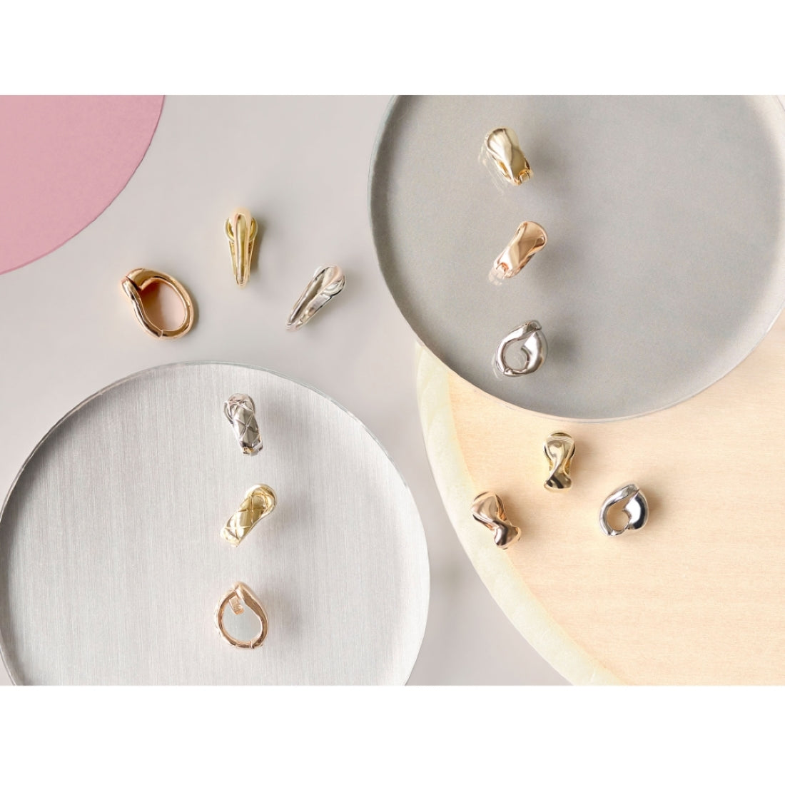 フィービィー Phoebe【金属アレルギー対応】 2wayワンタッチツイストマグネットピアス