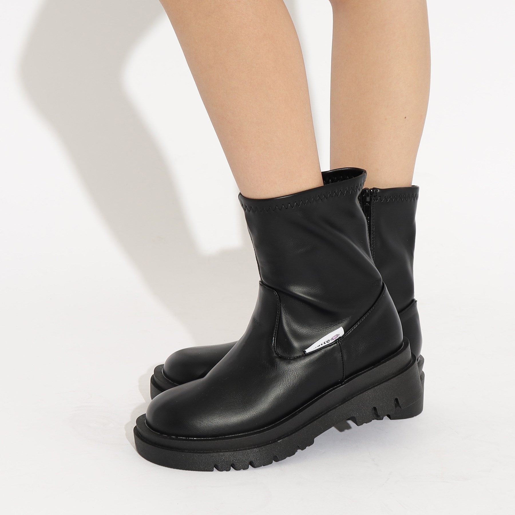 PINK-latte Side Zip Boots