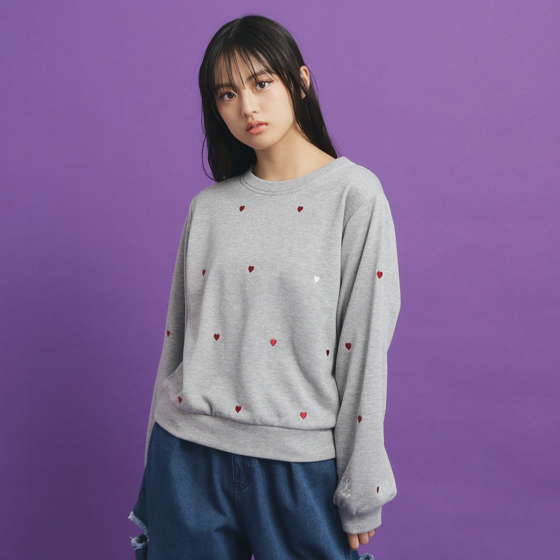 ピンク ラテ PINK-latte 総 刺繍ラメ裏毛トップス