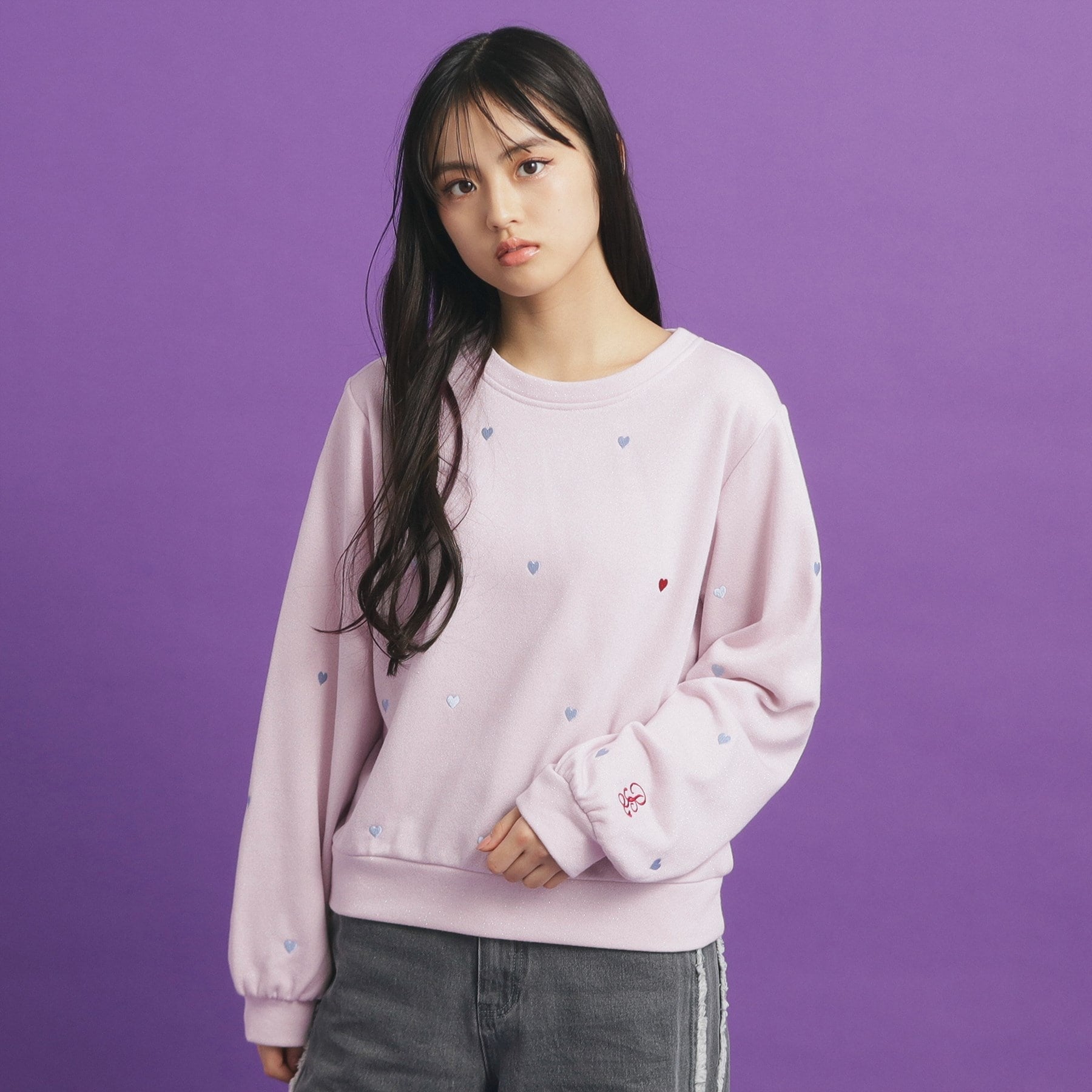 ピンク ラテ PINK-latte 総 刺繍ラメ裏毛トップス