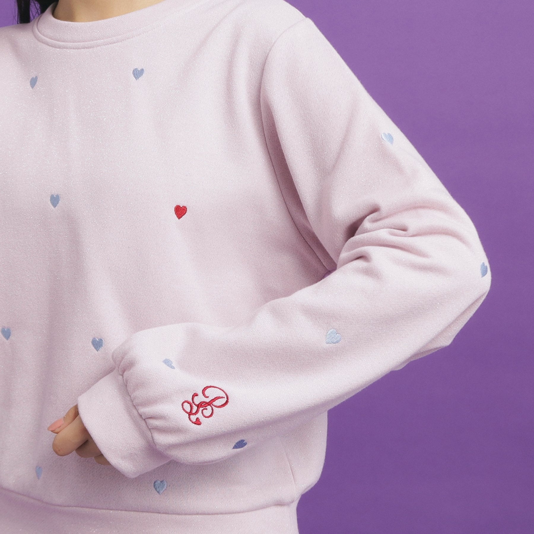 ピンク ラテ PINK-latte 総 刺繍ラメ裏毛トップス