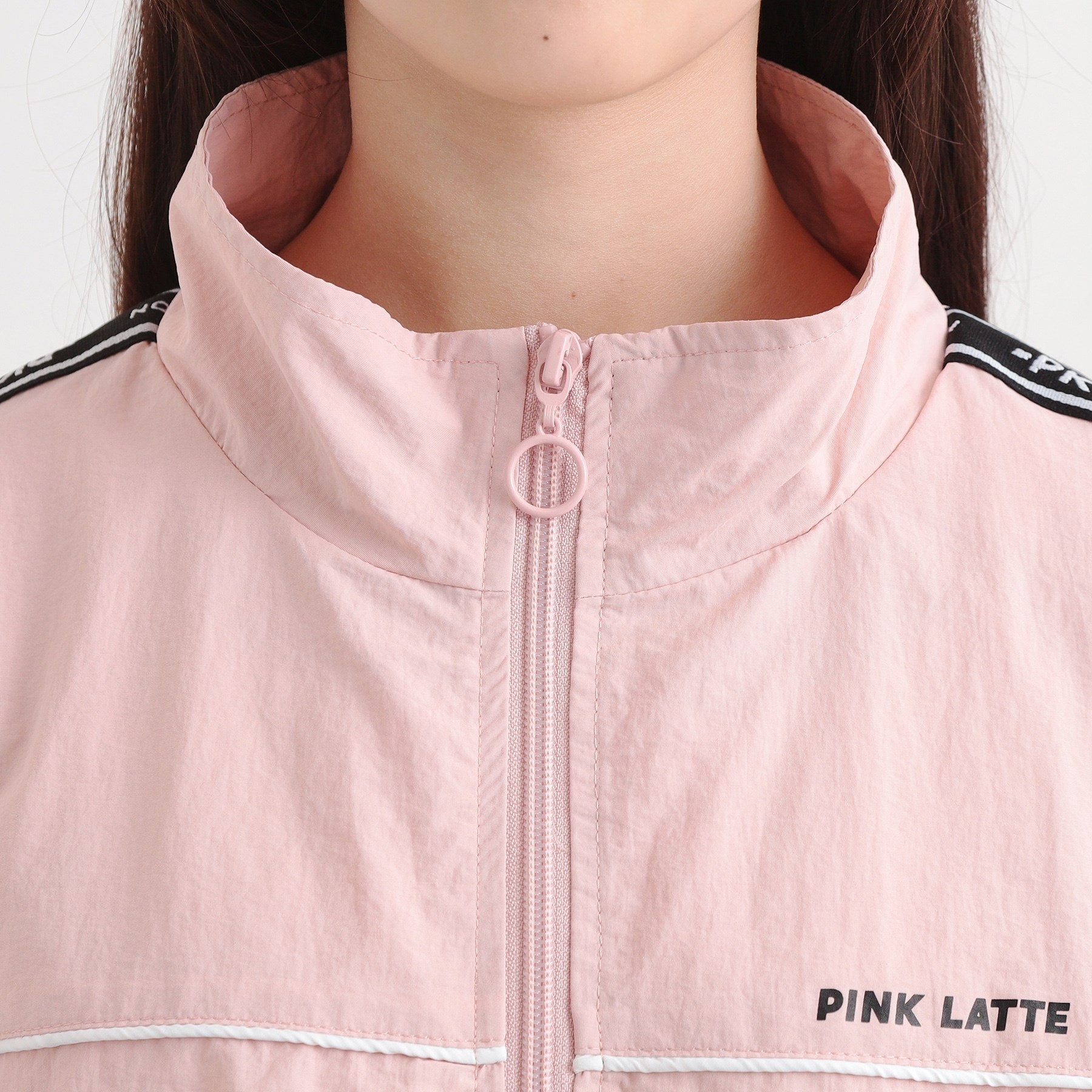 粉色 拿鐵 PINK-latte 標誌線外套