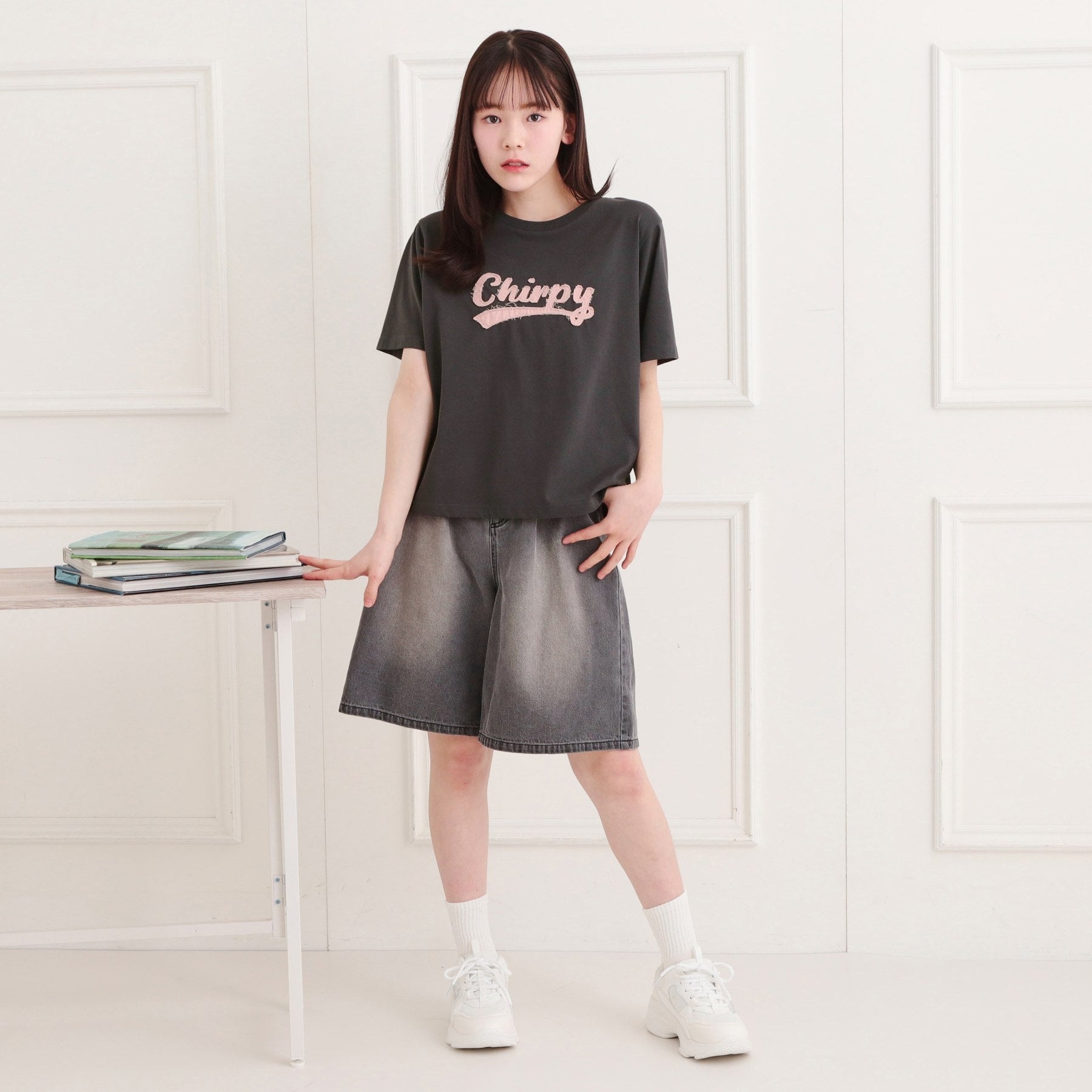 ピンク ラテ PINK-latte ツイルアップリケTシャツ （チャコールグレー(014)） チャコールグレー(014)