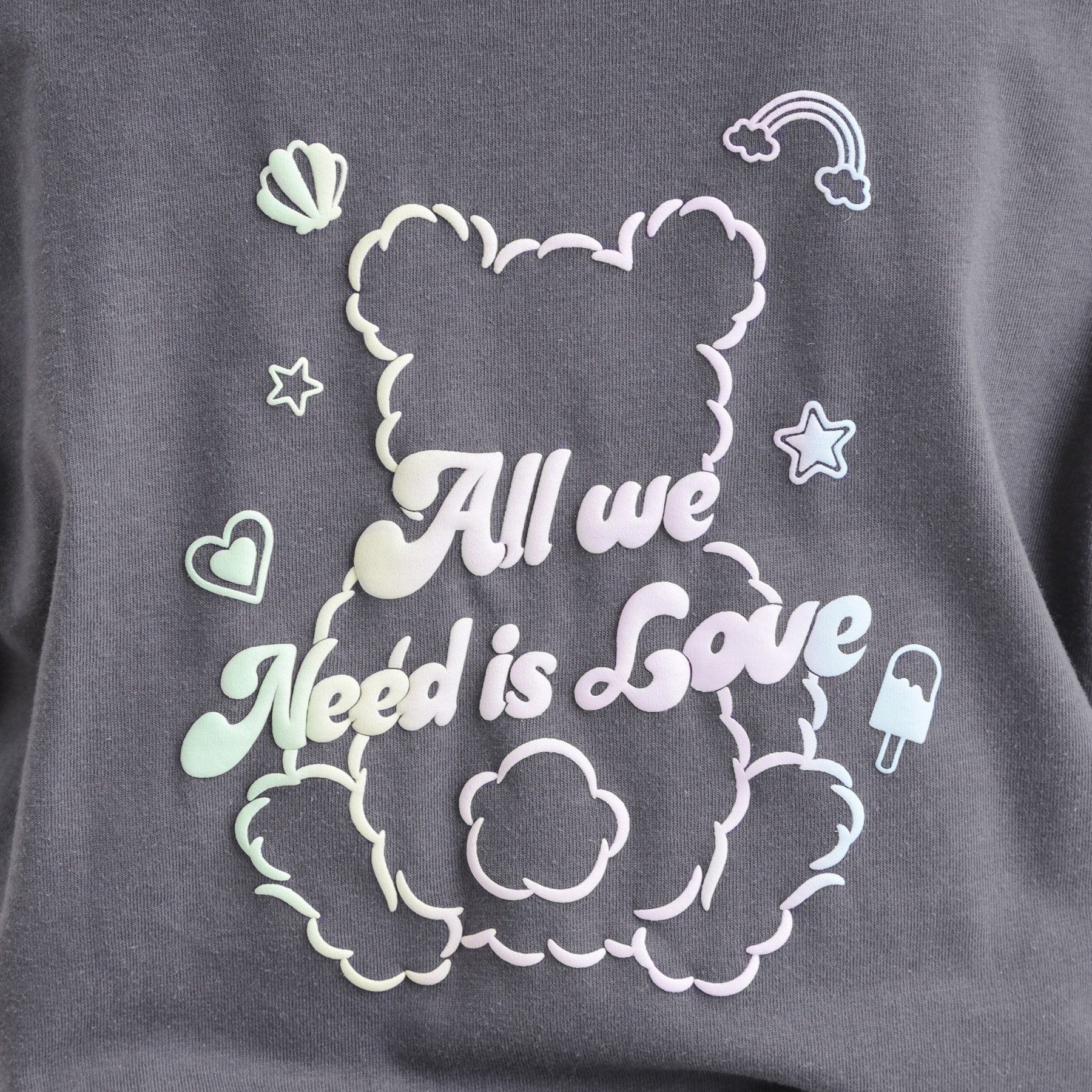 ピンク ラテ PINK-latte 接触冷感 グラデーションくまちゃん発砲ビッグTシャツ （チャコールグレー(014)） チャコールグレー(014)