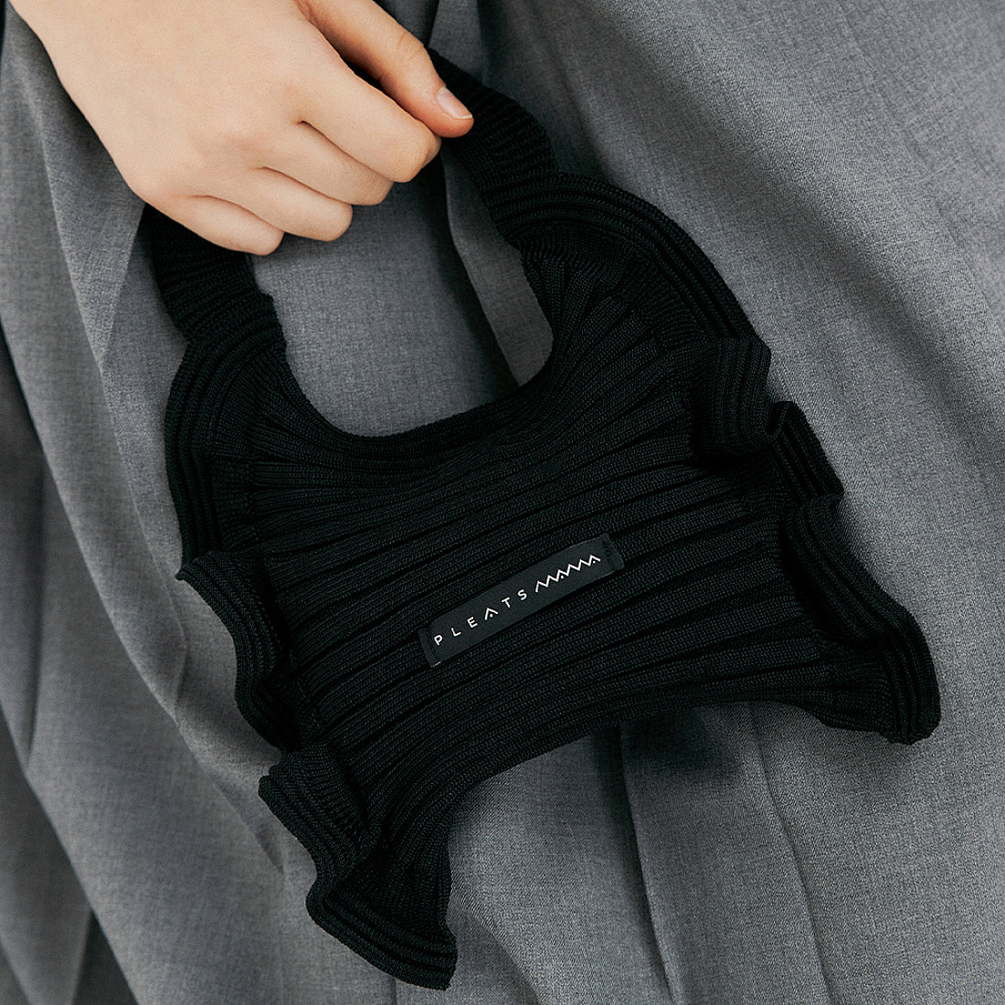 プリーツママ PLEATSMAMA ミニバッグ ruff-m-tote-bl （BLACK） BLACK
