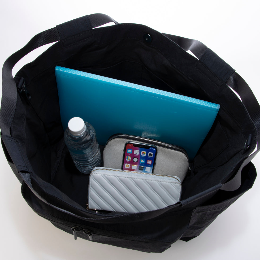 ポンタタ POMTATA P2949 KELP TOTE L （ブラック） ブラック