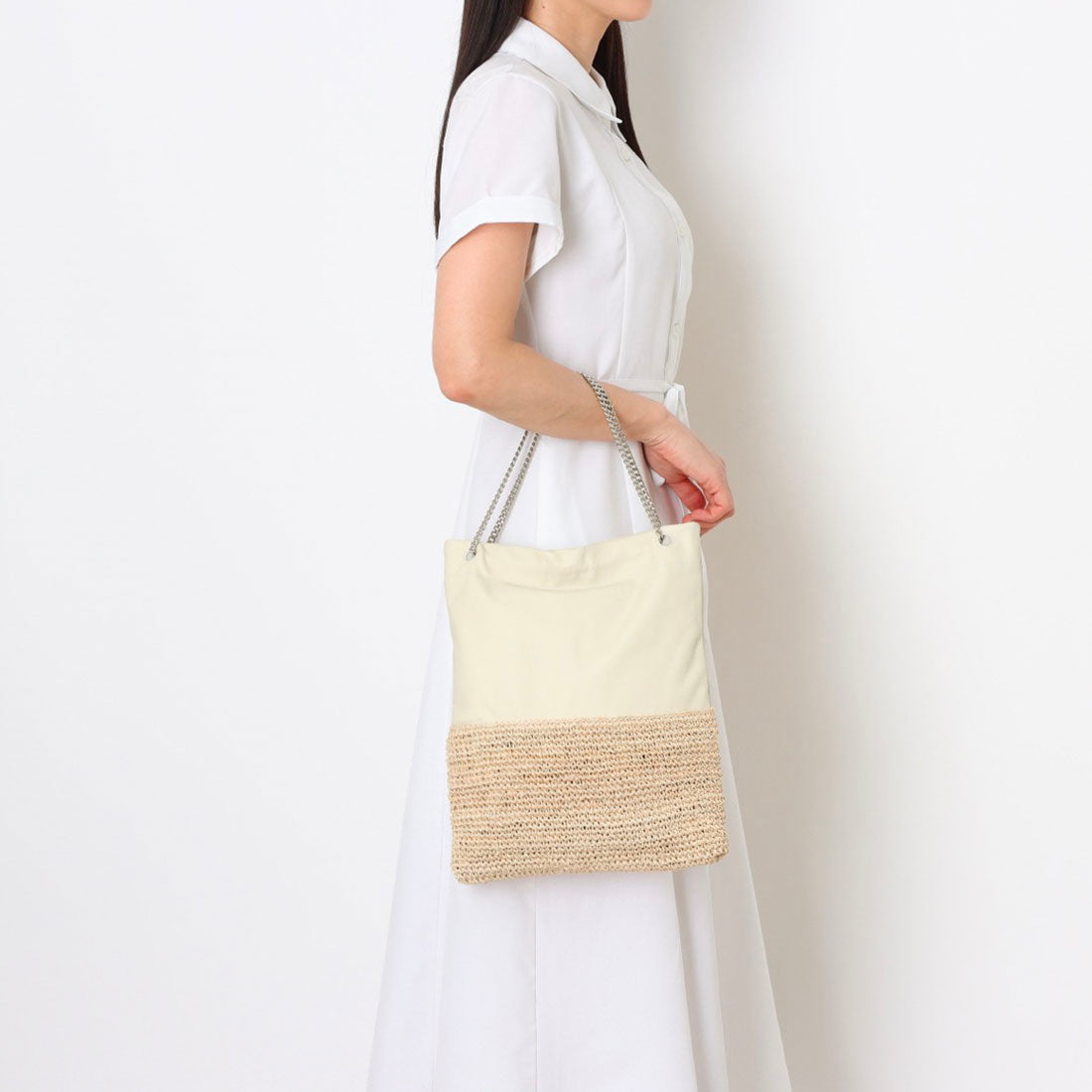 ポンタタ POMTATA P3033 NOU FLAT TOTE L （ホワイト） ホワイト