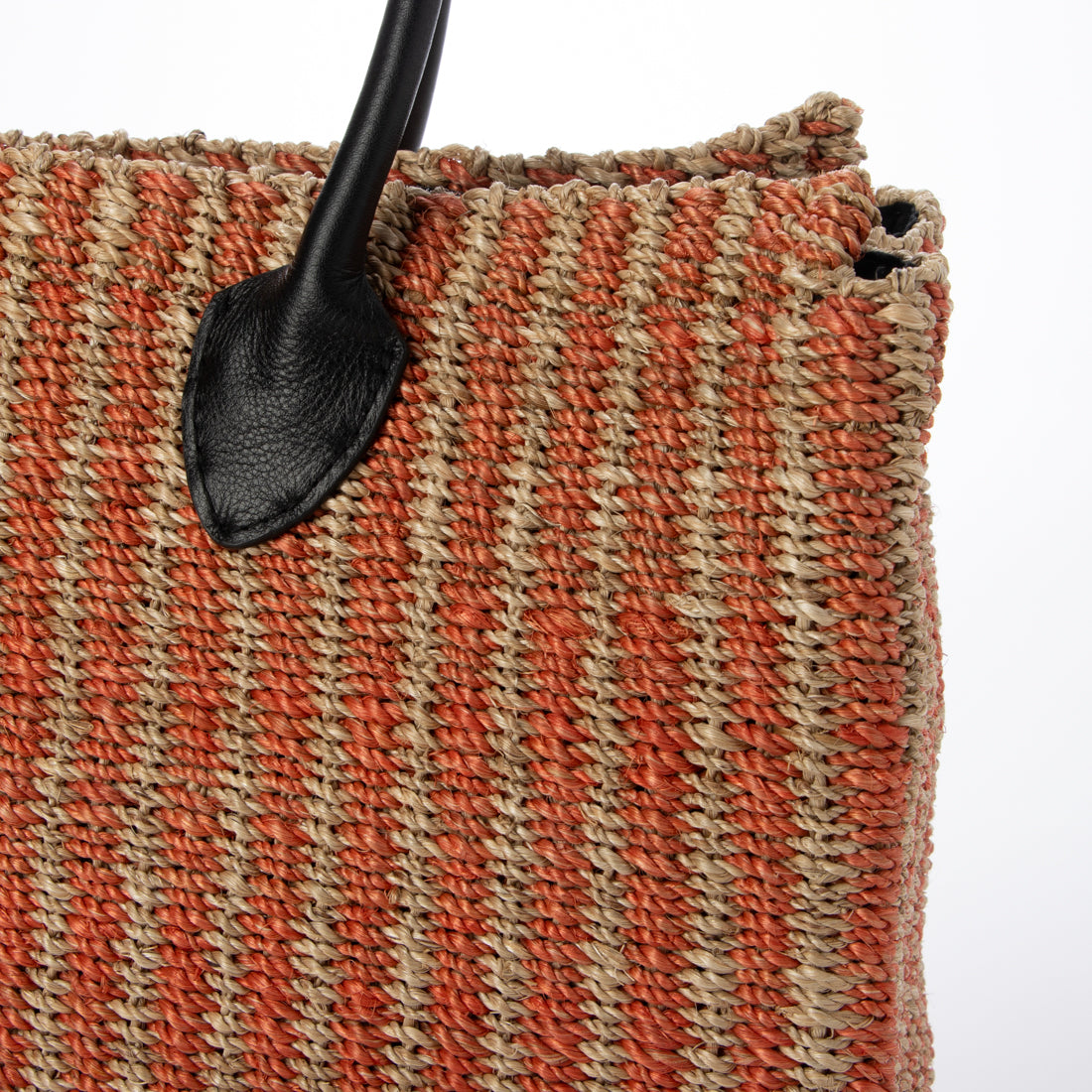 ポンタタ POMTATA P3023 WUE SQUARE TOTE （ストライプレッド） ストライプレッド