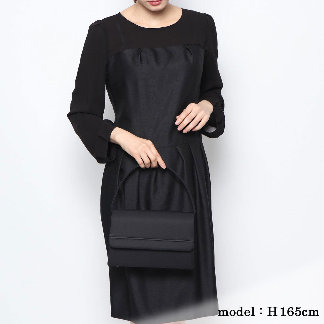 プレンドレ ラ ジョア prendre la joie 【Prendre la joie】喪服・礼服 フラップサテンライン ブラックフォーマルバッグ （ブラック） ブラック