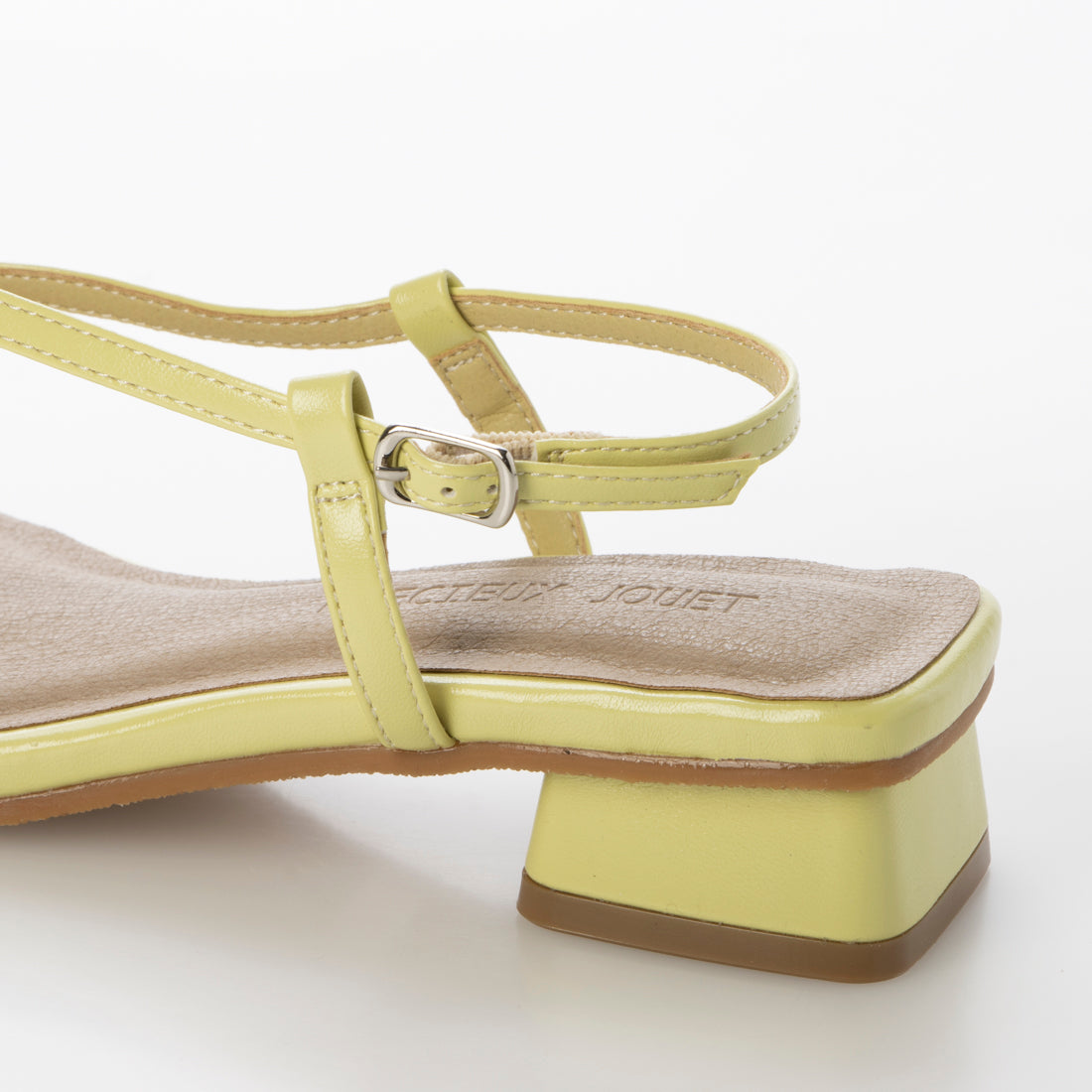 PRECIEUX JOUET Square heel narrow thong sandals