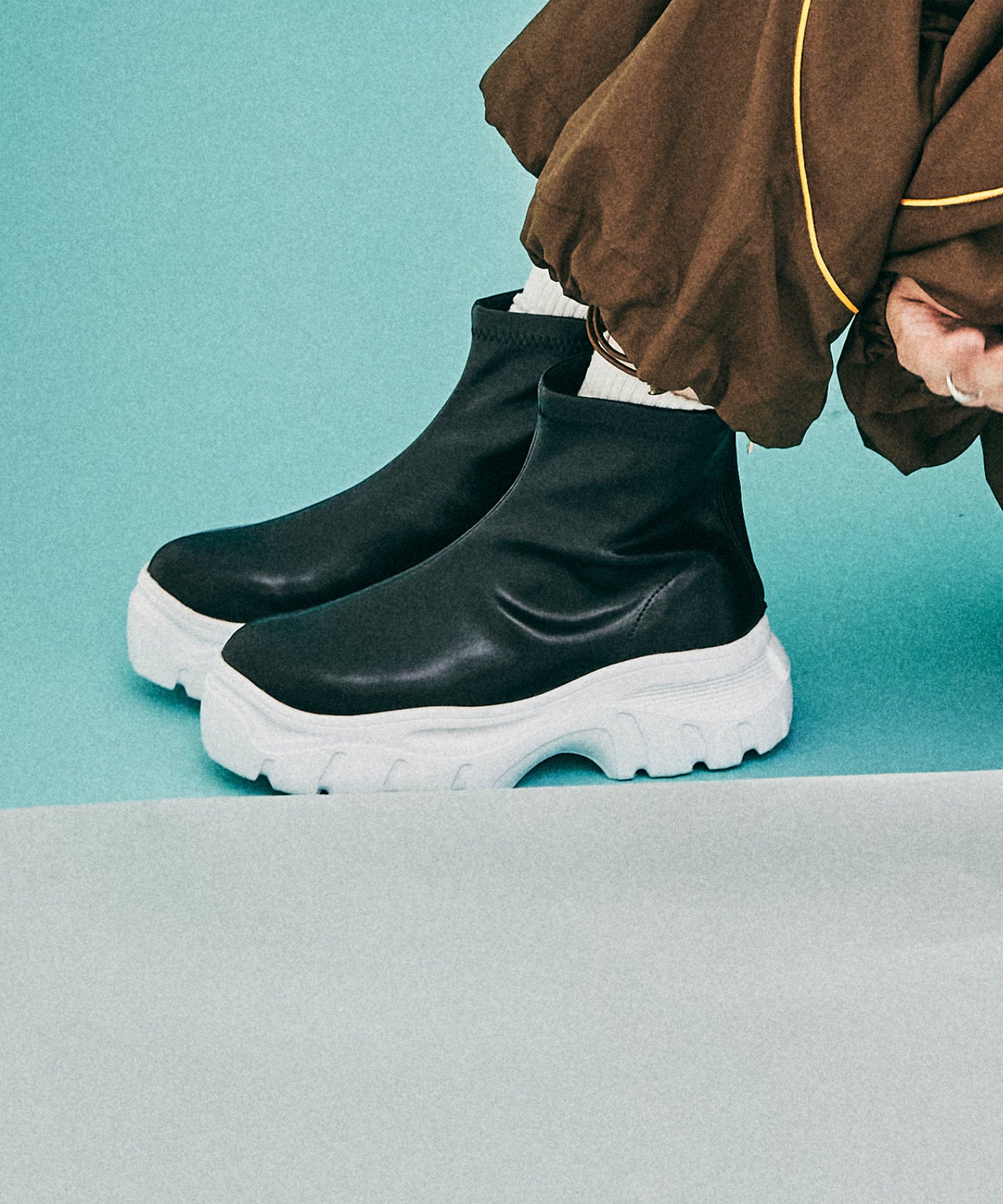 PRECIEUX JOUET stretch sneaker boots