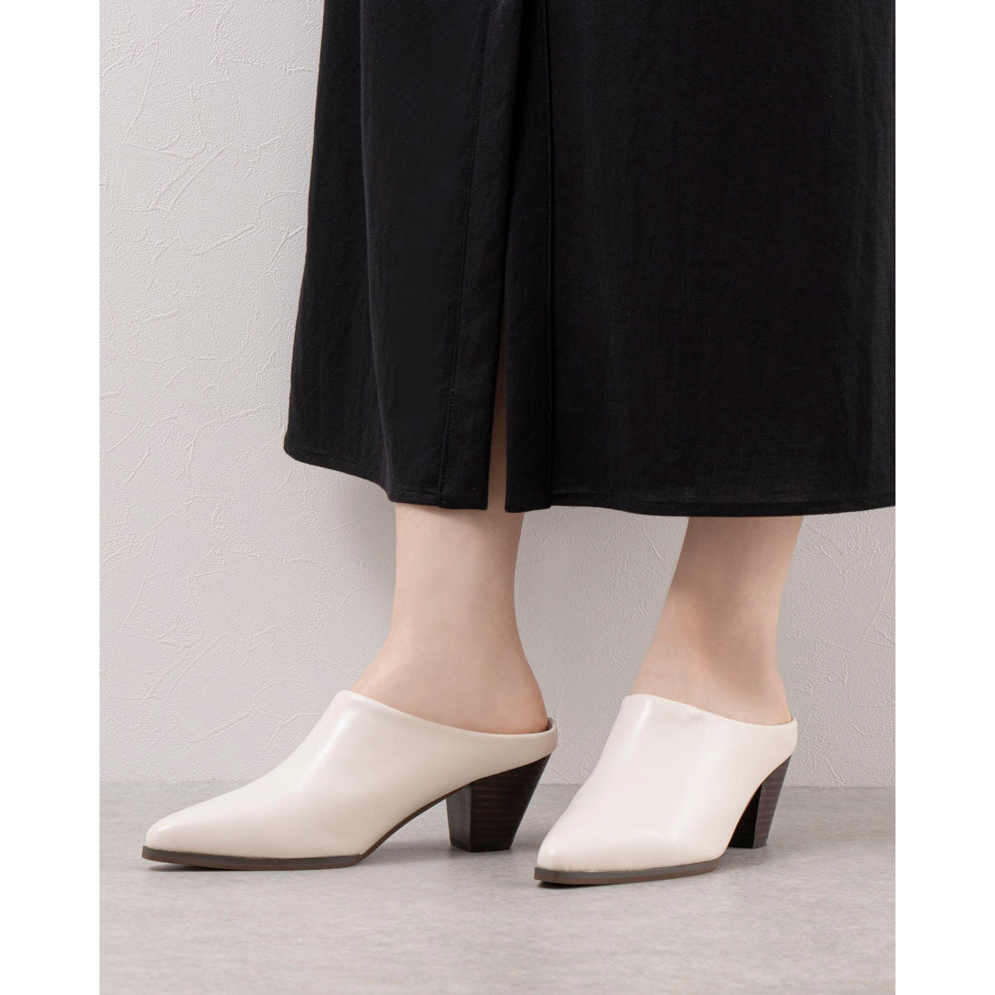 Precieux Jouet Pointed Country Mule