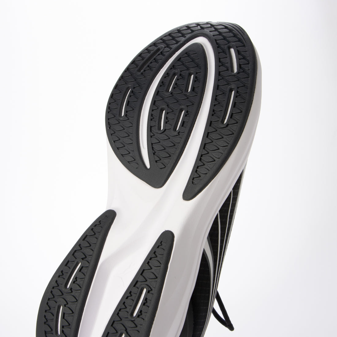 プーマ PUMA SOFTRIDE ムーブオン F WD （01/BKS） 01/BKS