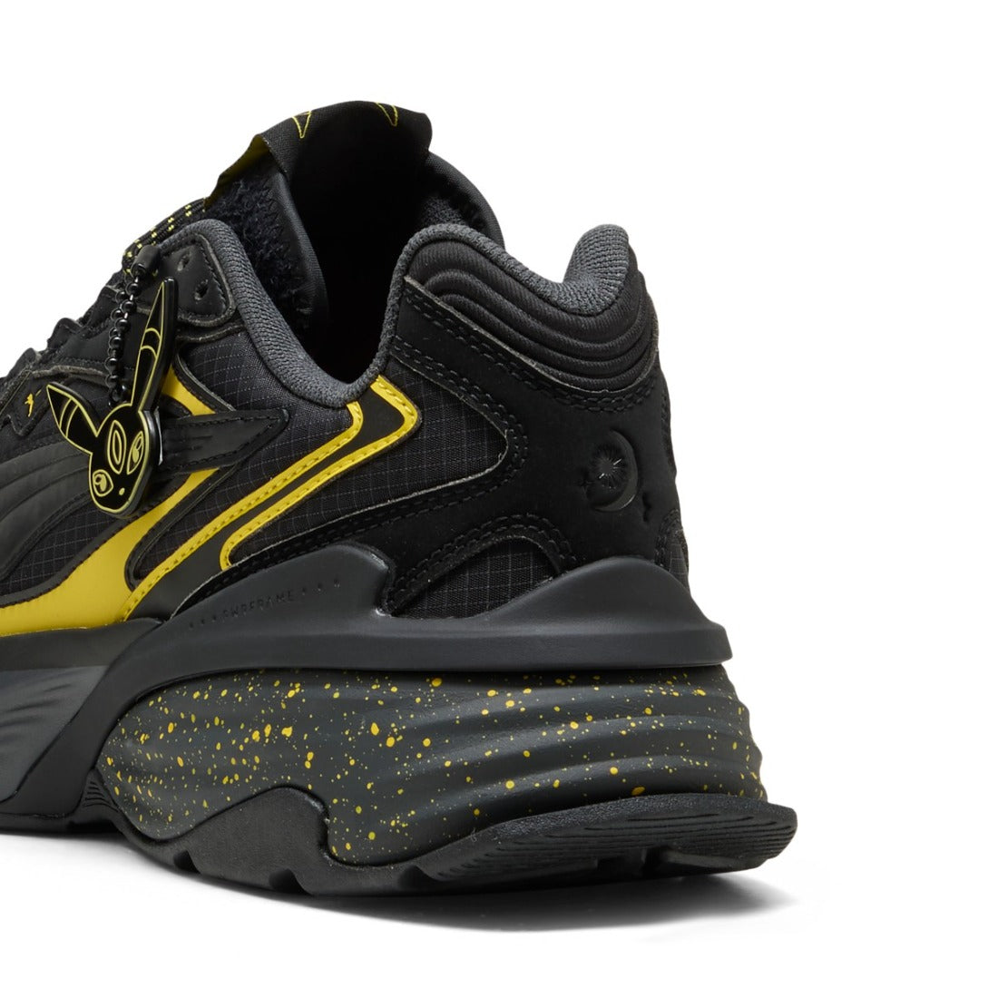 プーマ PUMA フェード ニトロ ブラッキー（FADE NITRO UMBREON） （PUMA BLACK-ENERGIZING YELLOW） PUMA BLACK-ENERGIZING YELLOW