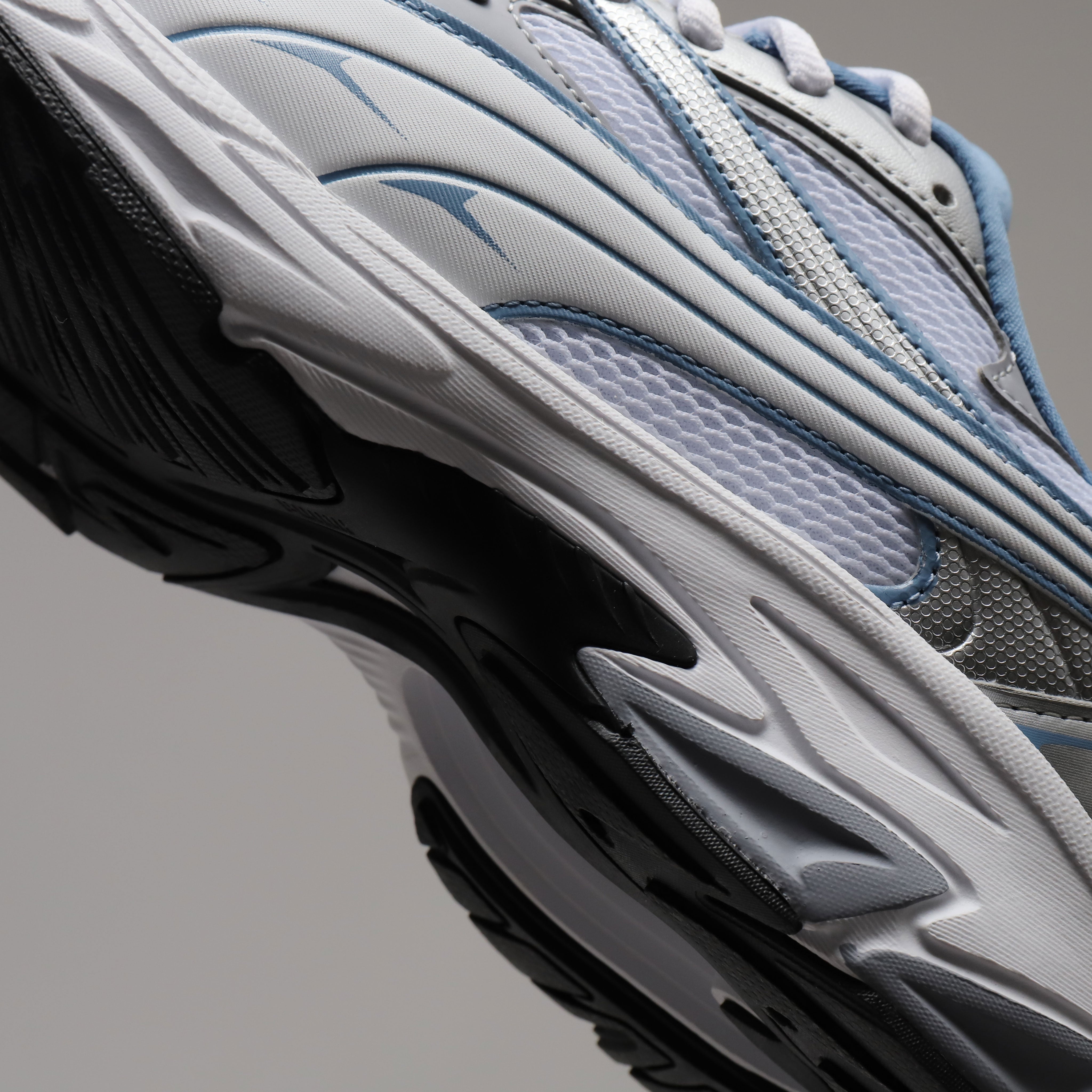 PUMA MORPHIC