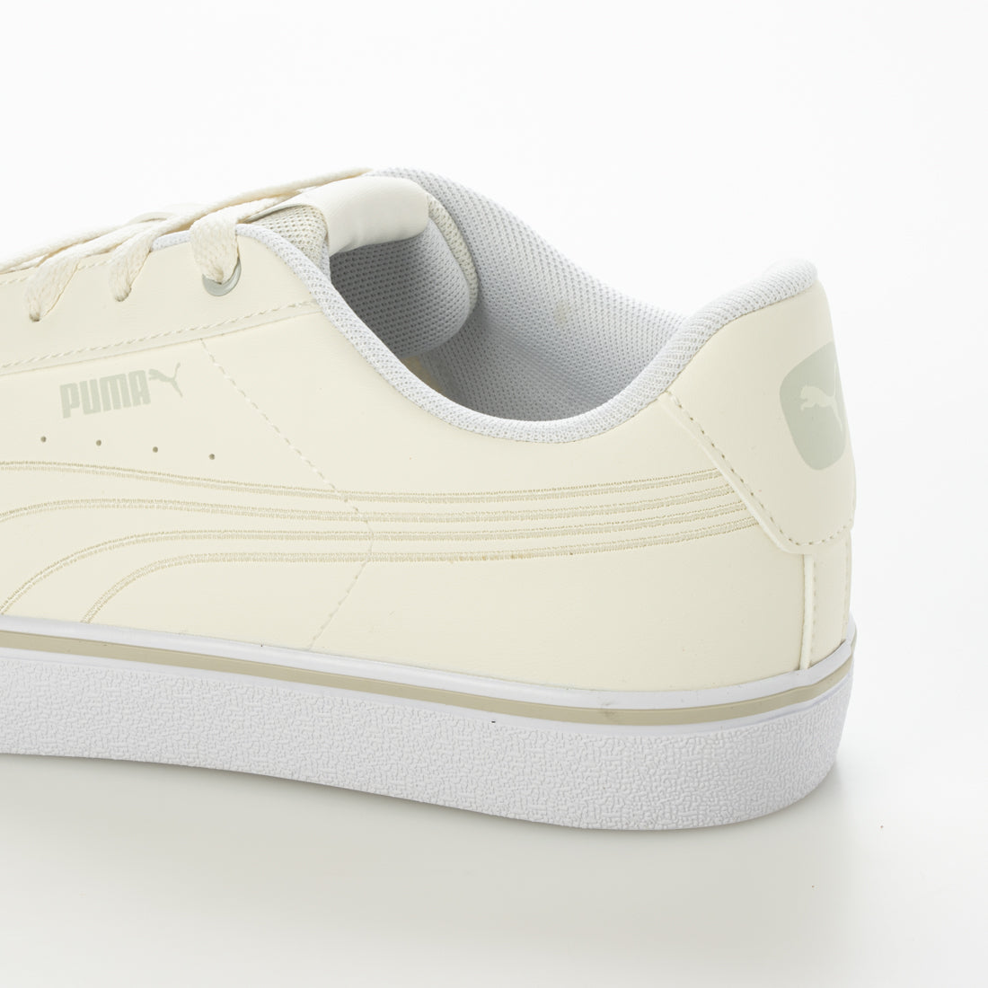 プーマ PUMA V コート バルク EB スニーカー （ウィスパーホワイト×グレー） ウィスパーホワイト×グレー