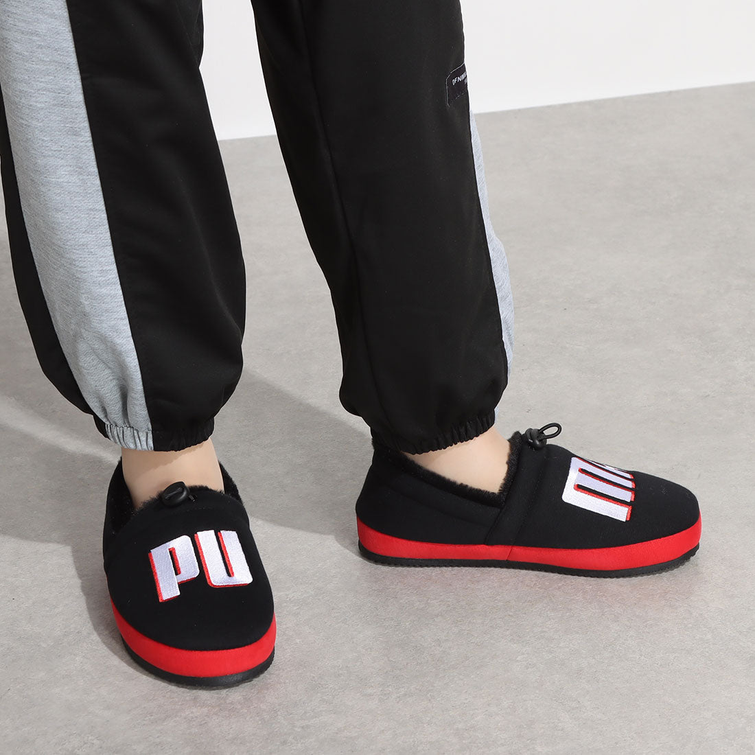 プーマ PUMA  レディース モック シューズ タフモック ロゴ 386362  (ブラック) ブラック