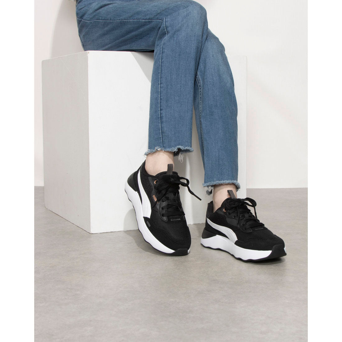 プーマ PUMA レディース スニーカー ランテイムド プラットフォーム 392324