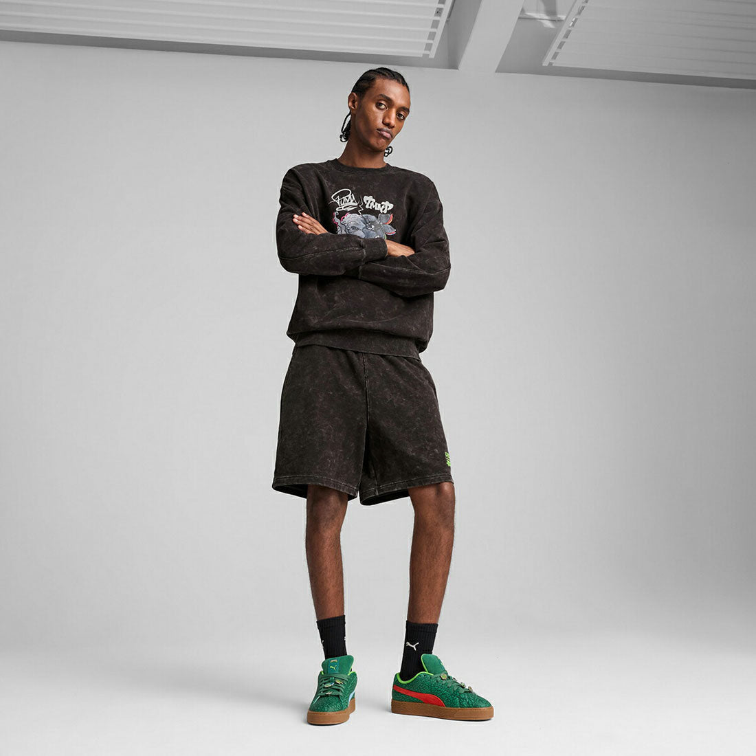 プーマ PUMA PUMA HOOPS x TMNT Relaxed Crew Sweatshirt（プーマ フープス x ティーンエイジ・ミュータント・ニンジャ・タートルズ リラックス クルースウェットシャツ） （PUMA Black） PUMA Black