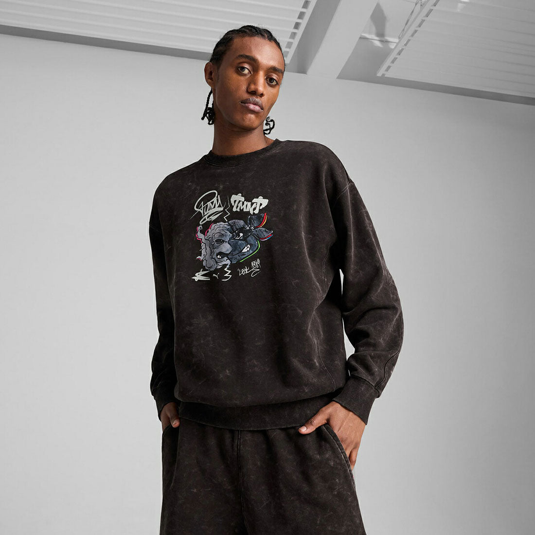 プーマ PUMA PUMA HOOPS x TMNT Relaxed Crew Sweatshirt（プーマ フープス x ティーンエイジ・ミュータント・ニンジャ・タートルズ リラックス クルースウェットシャツ） （PUMA Black） PUMA Black