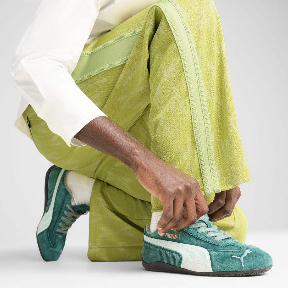 プーマ PUMA PUMA THE NEVERWORN V T7 TRACK PANTS（プーマ ザ ネヴァーウォーン V T7 トラックパンツ） （SEA KELP） SEA KELP