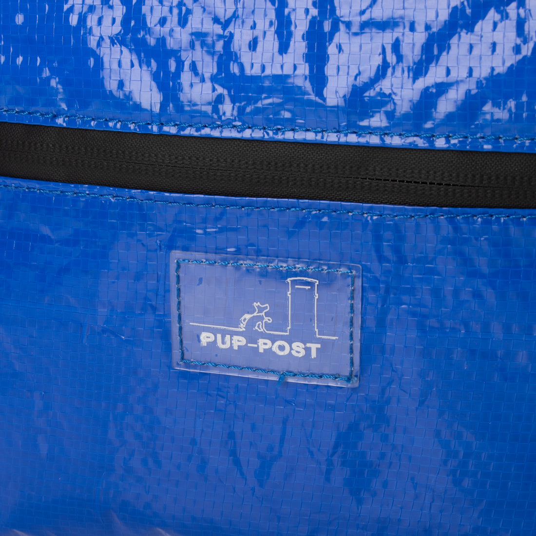 パプポスト PUP-POST ポリエチレンクロス サコッシュ （Blue） Blue
