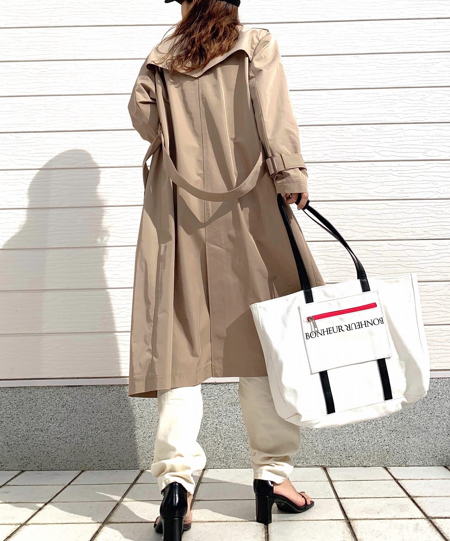キュー Q ロゴトート