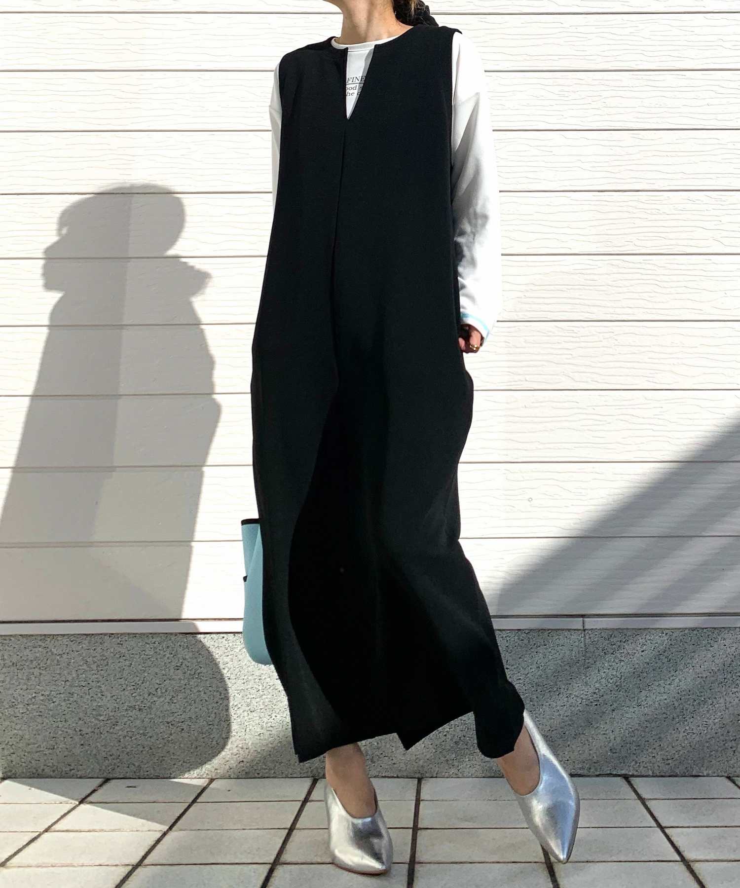キュー Q カットジョーゼットキーネックワンピース