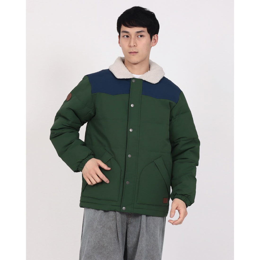 クイックシルバー QUIKSILVER THE PUFFER JACKET 中綿ジャケット （グリーン） グリーン