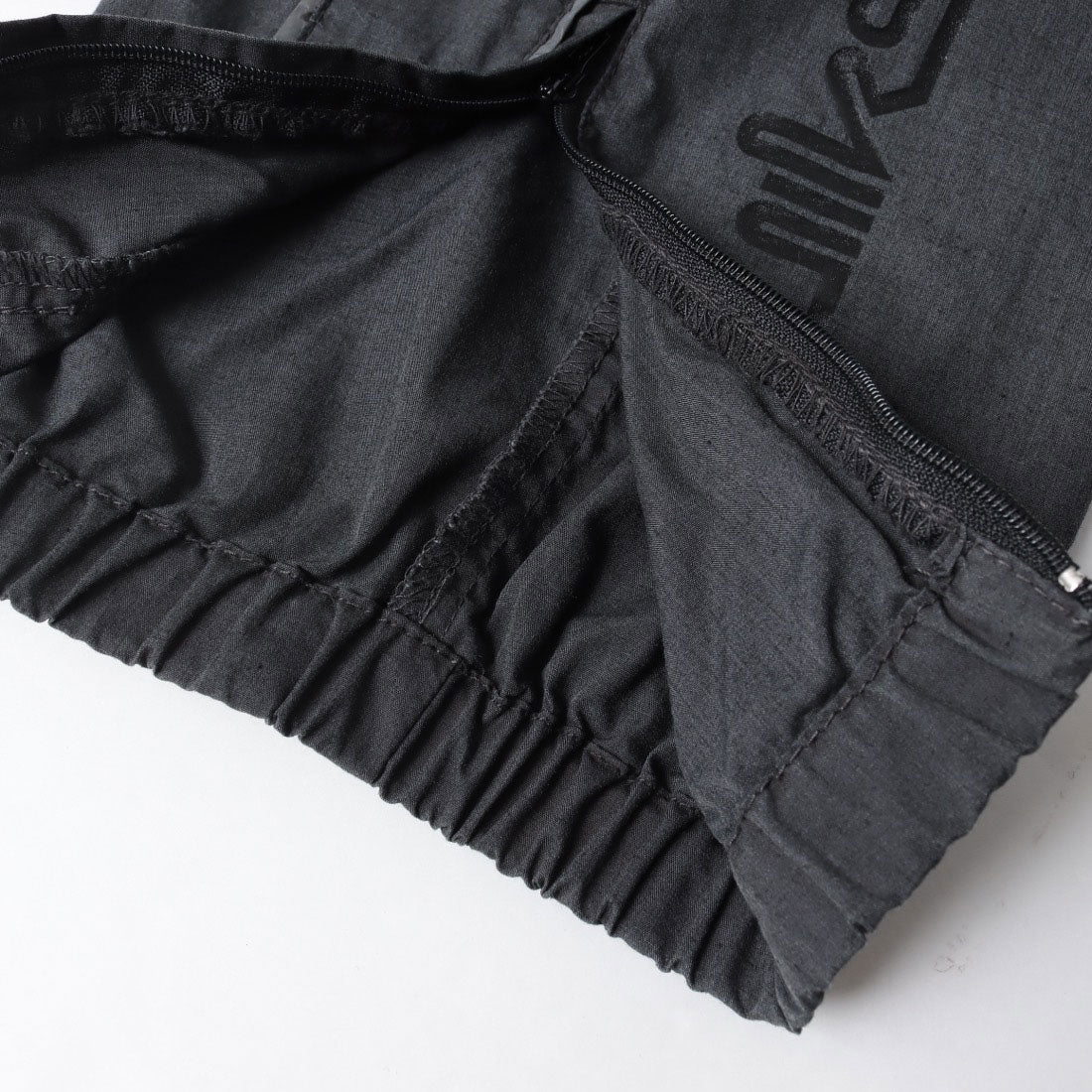 クイックシルバー QUIKSILVER QS RIDER PROOF PANTS ボトムス （ブラック） ブラック