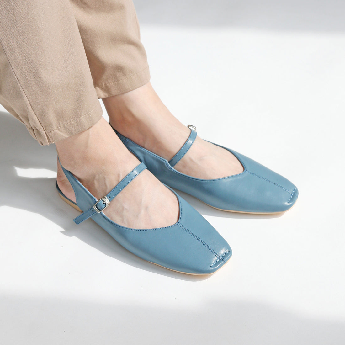 リーカ RiiiKa スクエアトゥバックバンドパンプス （blue） blue