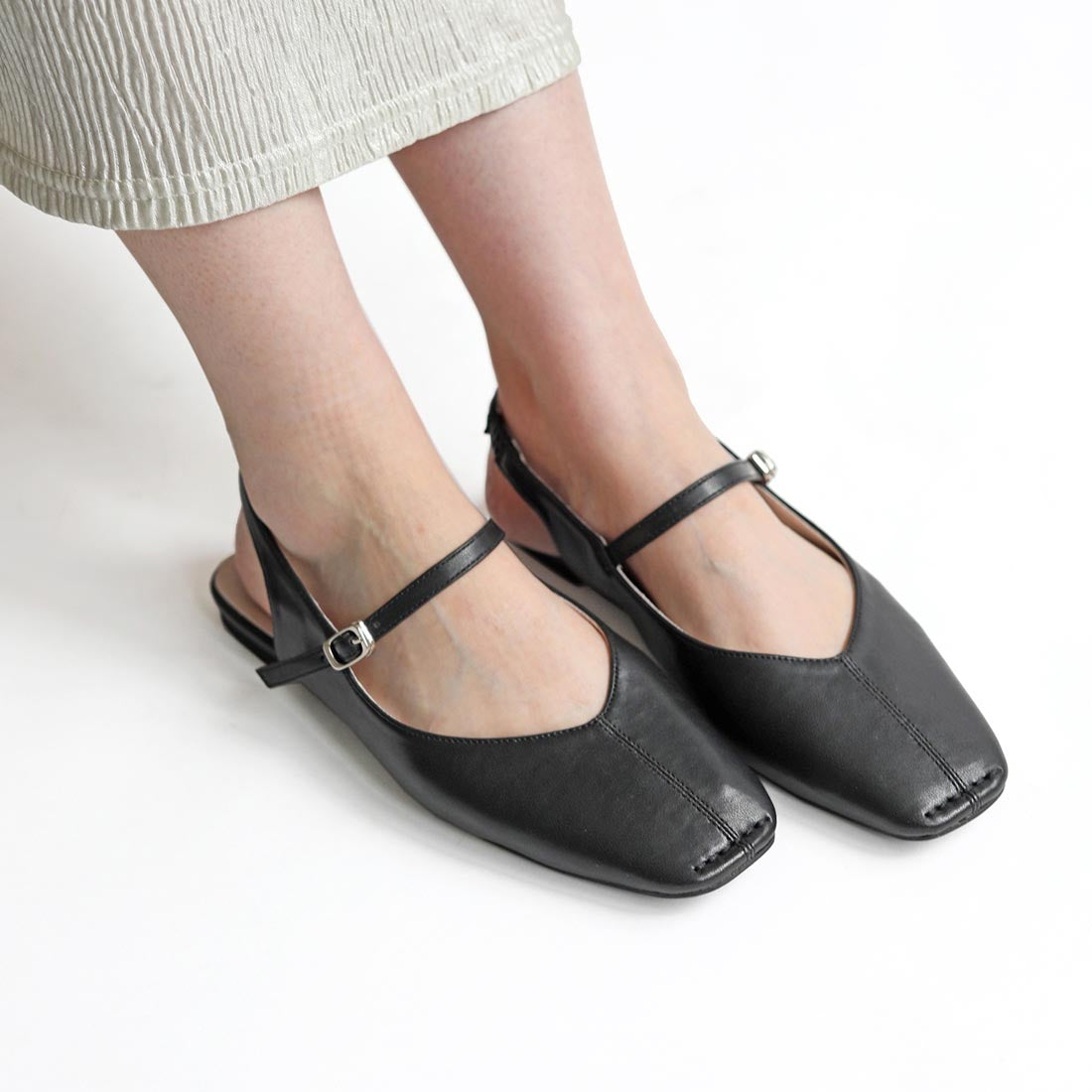 リーカ RiiiKa スクエアトゥバックバンドパンプス （black） black