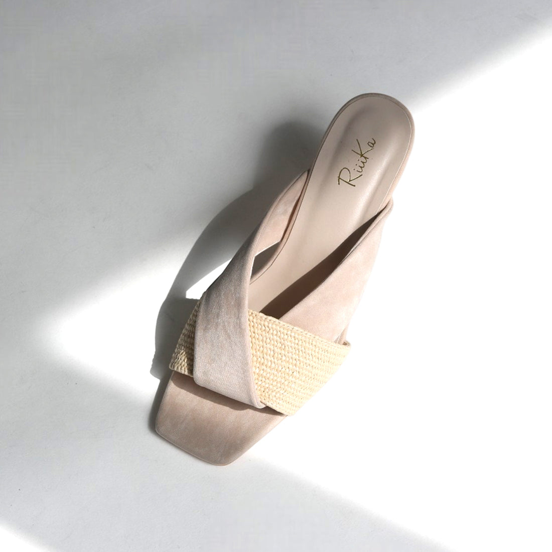 リーカ RiiiKa 異素材コンビサンダル （beige） beige