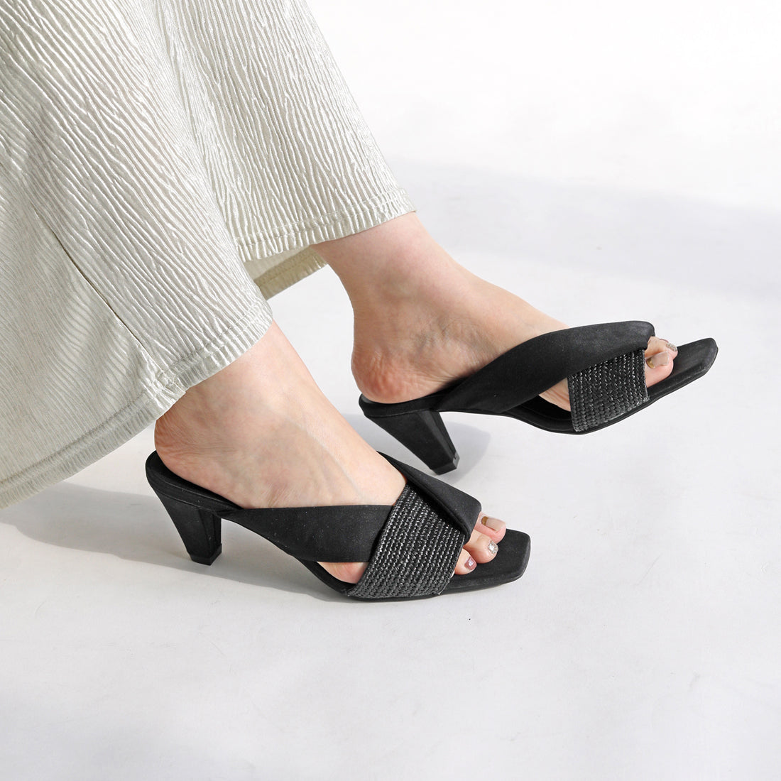 リーカ RiiiKa 異素材コンビサンダル （black） black