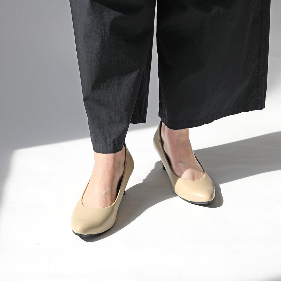 リーカ RiiiKa ポインテッドトゥレインパンプス55 （beige） beige