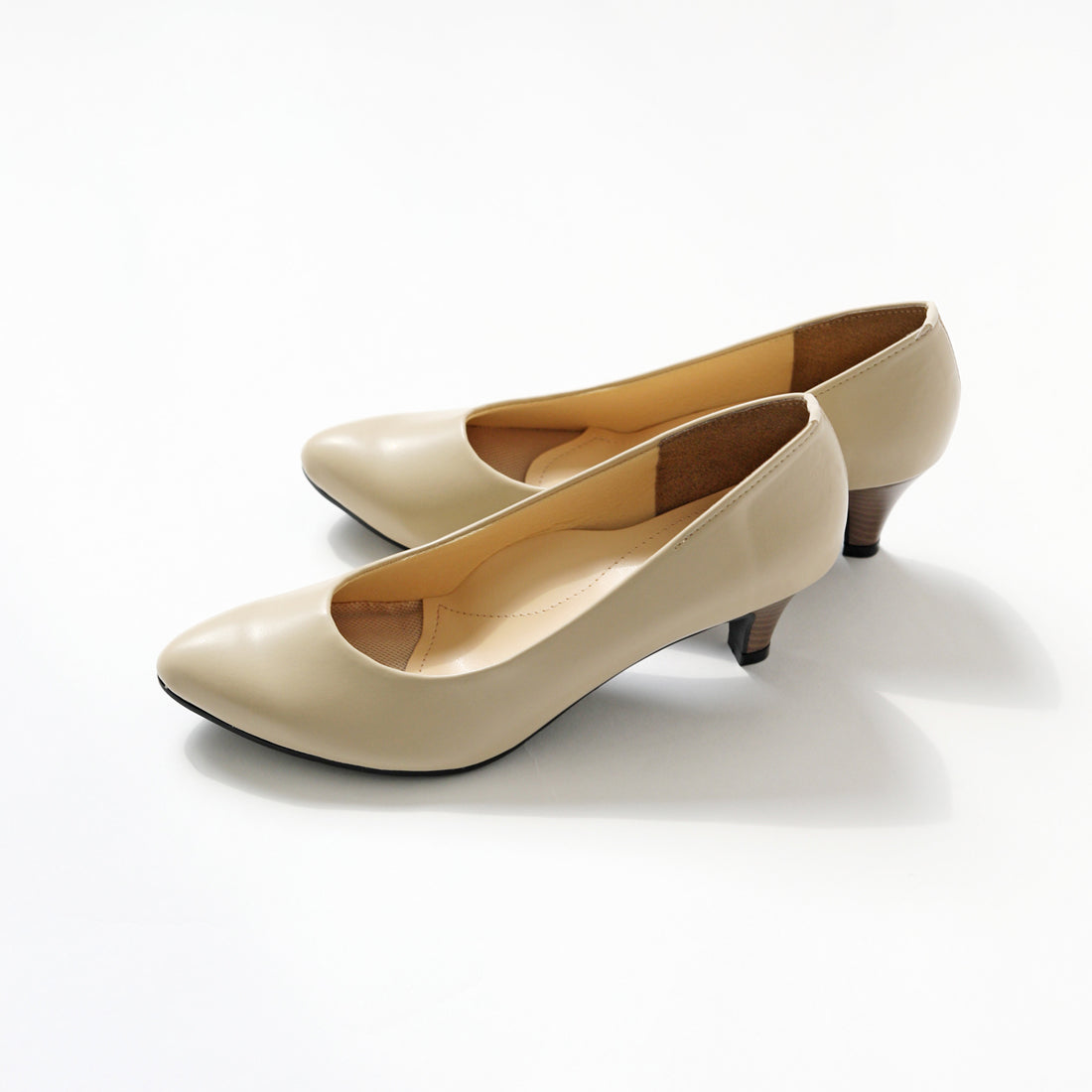 リーカ RiiiKa ポインテッドトゥレインパンプス55 （beige） beige
