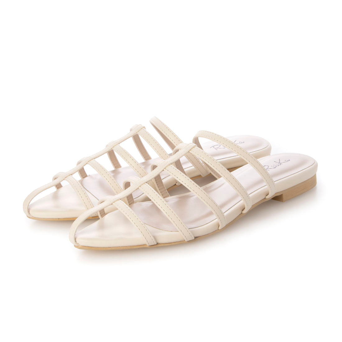 リーカ RiiiKa Tストラップフラットサンダル （ivory） ivory