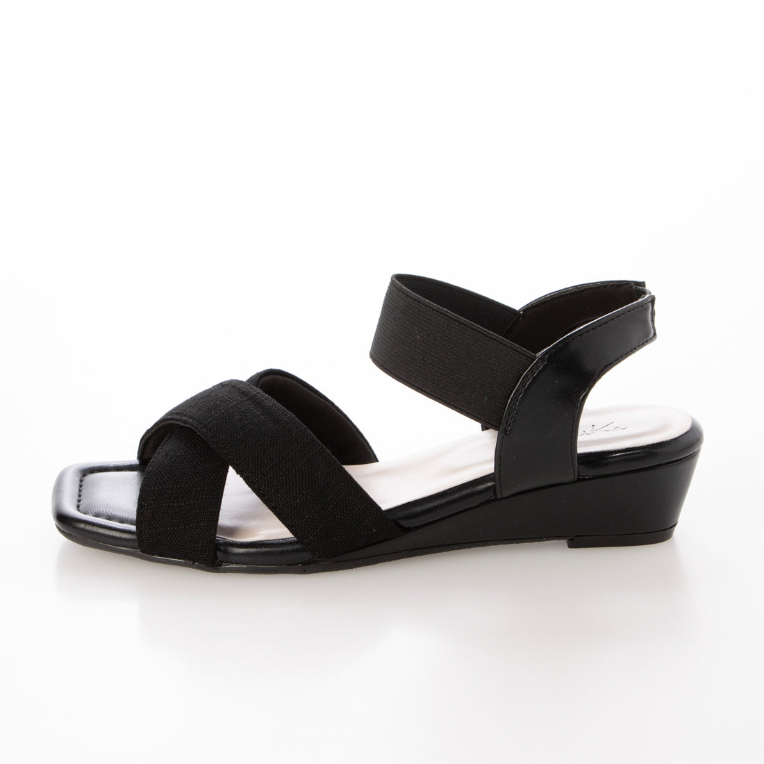 リーカ RiiiKa クロスベルトウエッジサンダル （black） black