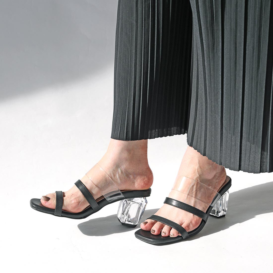 リーカ RiiiKa クリアヒールサンダル （black） black