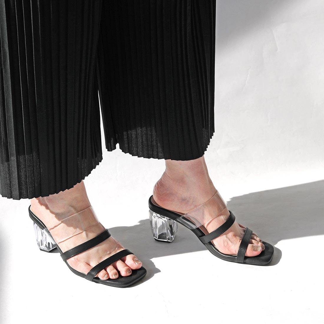 リーカ RiiiKa クリアヒールサンダル （black） black