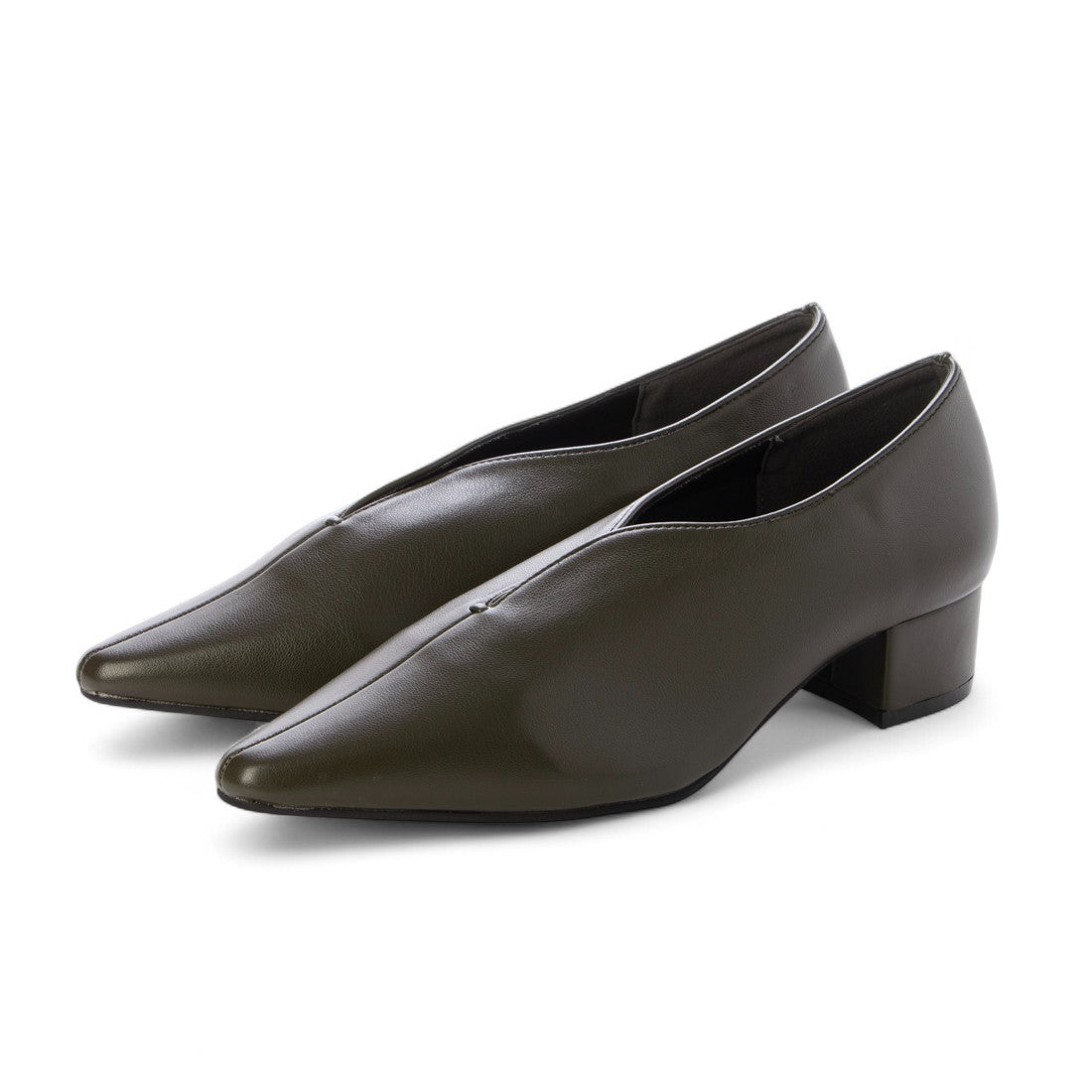 リーカ RiiiKa Vカットスクエアトゥパンプス （khaki） khaki