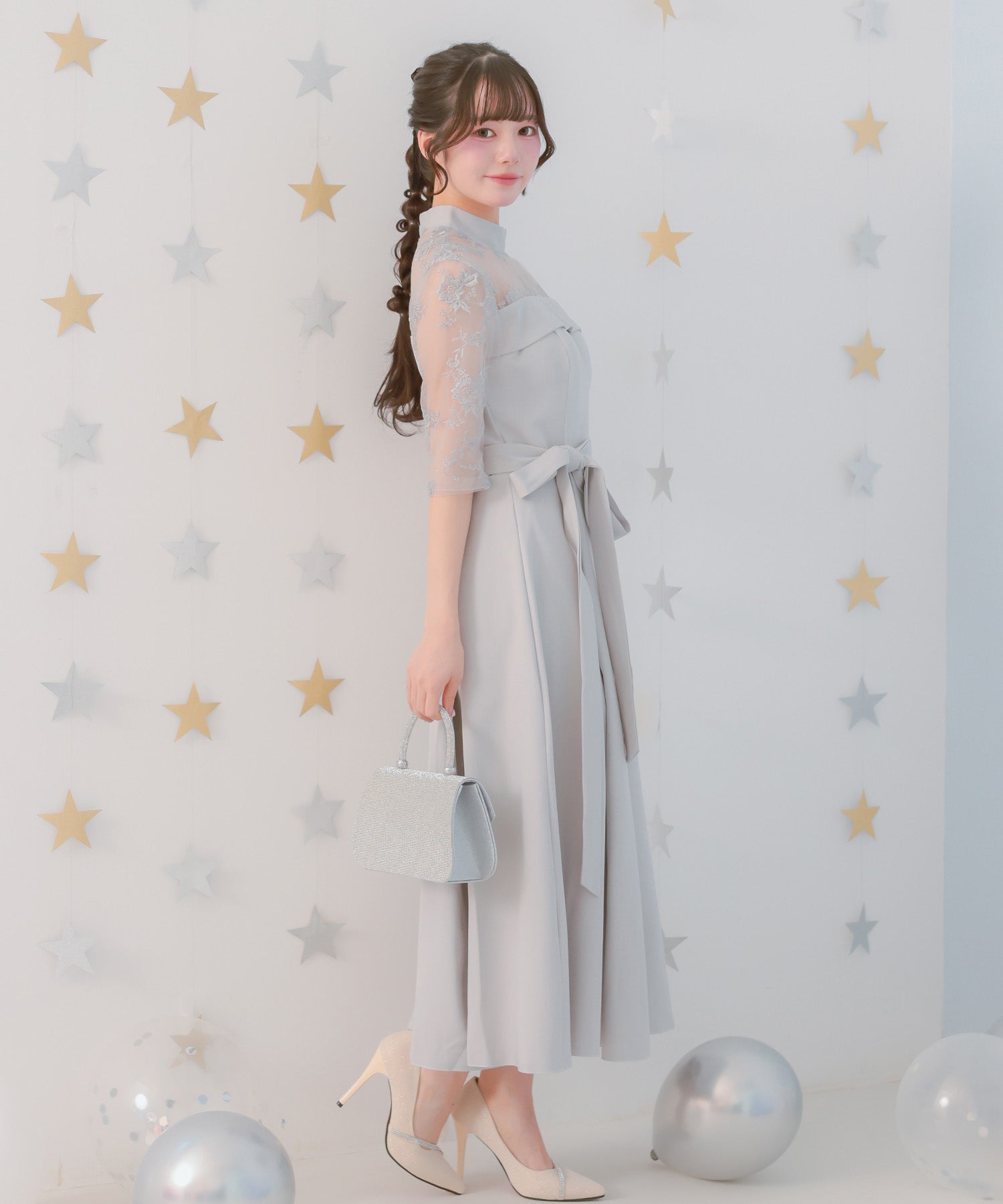 レティカ Retica ビスチェ風切り替えデザインフィッシュテールミモレ丈レーススリーブ結婚式パーティードレス 大きいサイズ（グレー） グレー