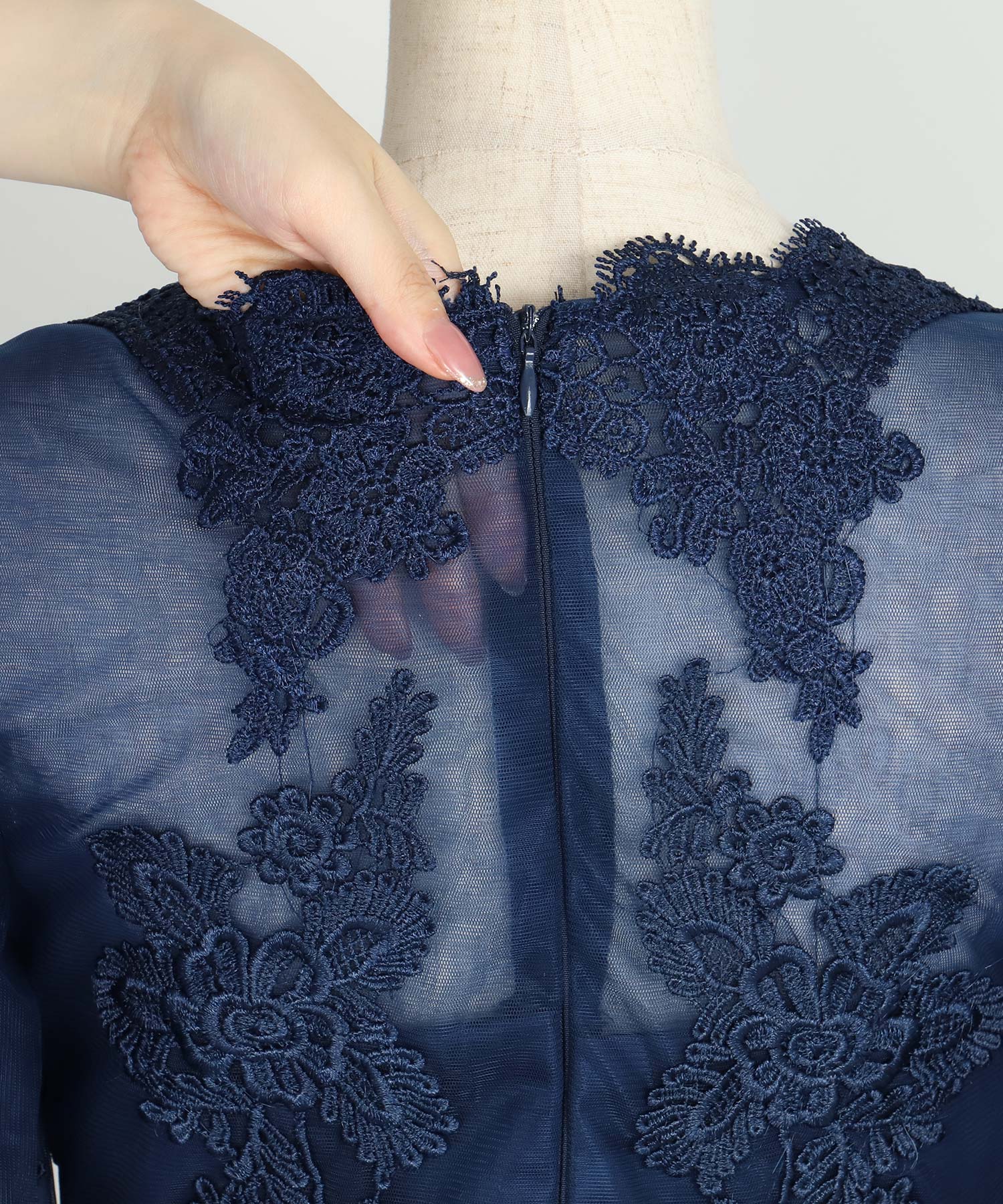 レティカ Retica 立体刺繍重ねチュール五分袖ミモレ丈ワンピースパーティードレス 大きいサイズ（ブラック） ブラック