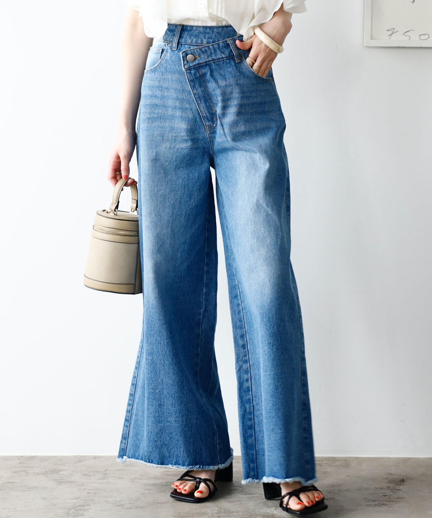 ジーラ GeeRA ウエストデザインデニムバギーパンツ （グレー） ブラック