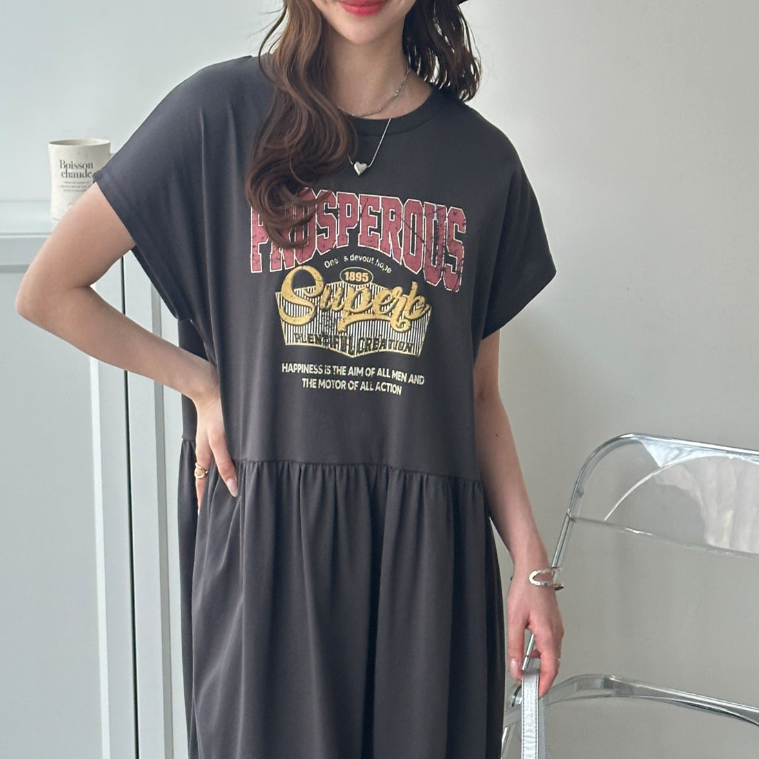 ジーラ GeeRA 《FIRSTMOODコラボ》ピグメント風ティアードプリントTシャツワ （赤黄色） 赤黄色