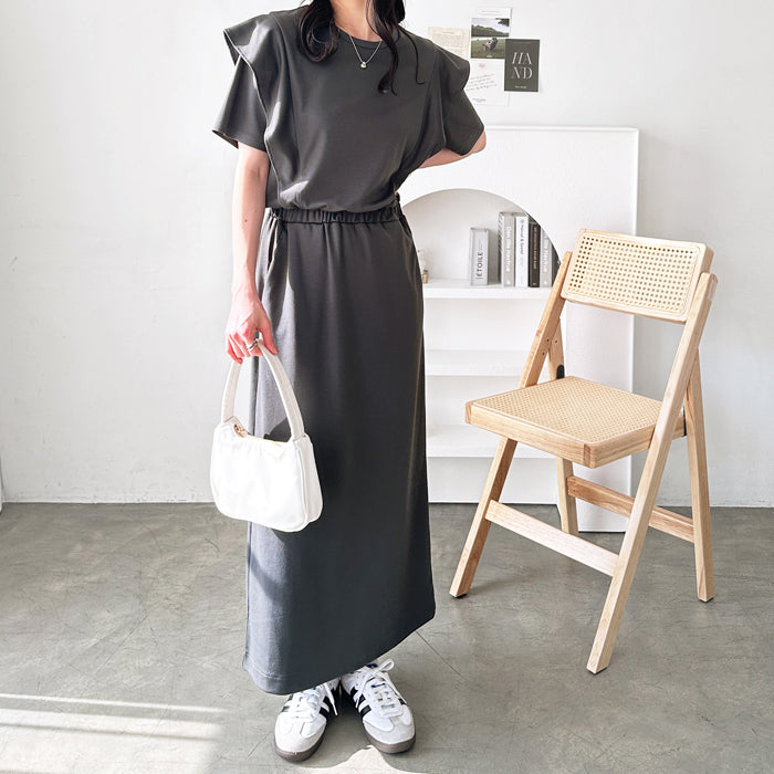 ジーラ GeeRA ラッフルショルダーワンピース （チャコール） チャコール