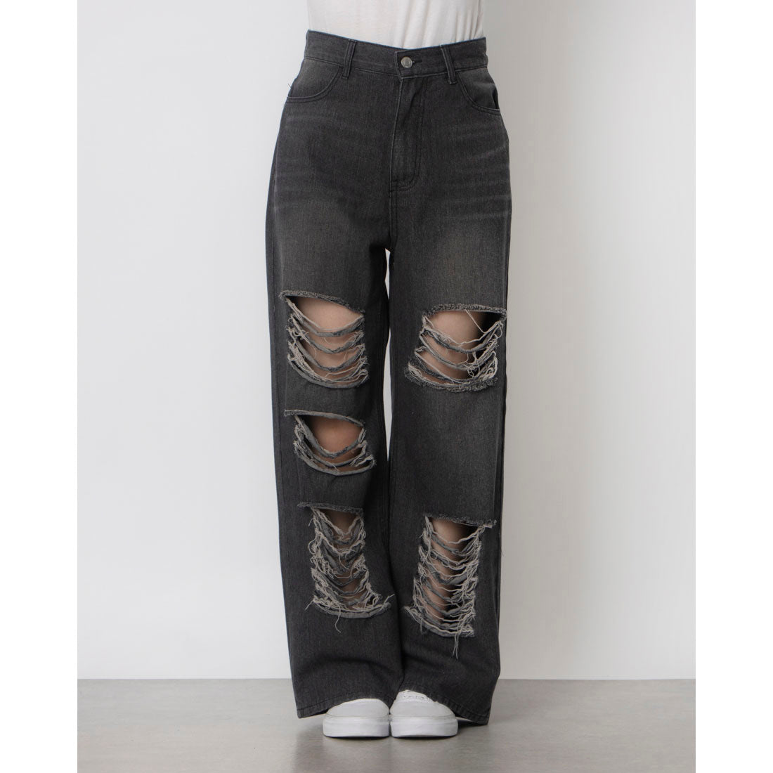ご確認用です。 GeeRA Original Patch Damage Wide Denim by 《nelliy.》
