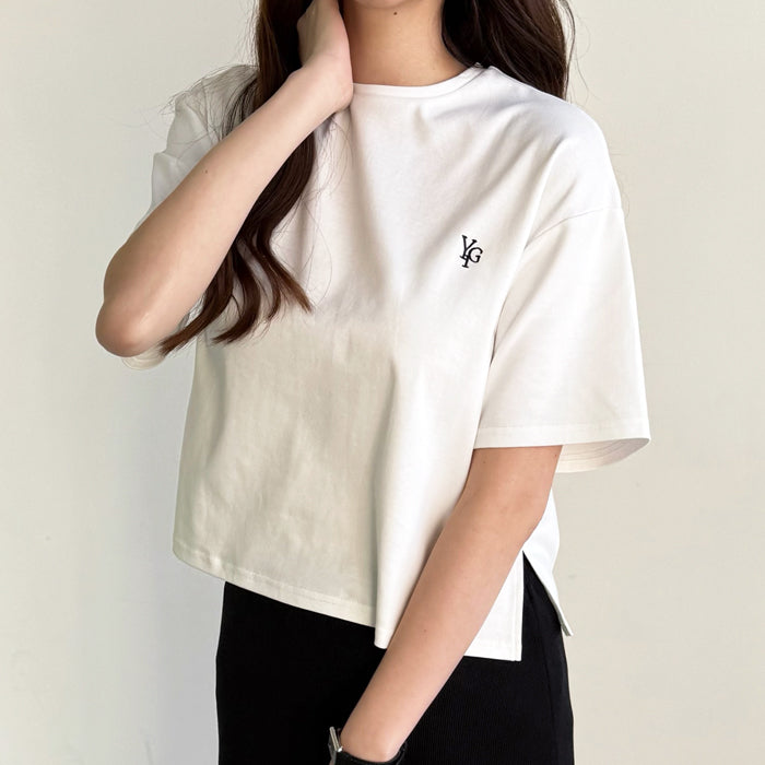ジーラ GeeRA 【YOUING.】アナグラムロゴ刺繍Tシャツ （ブラック） ブラック